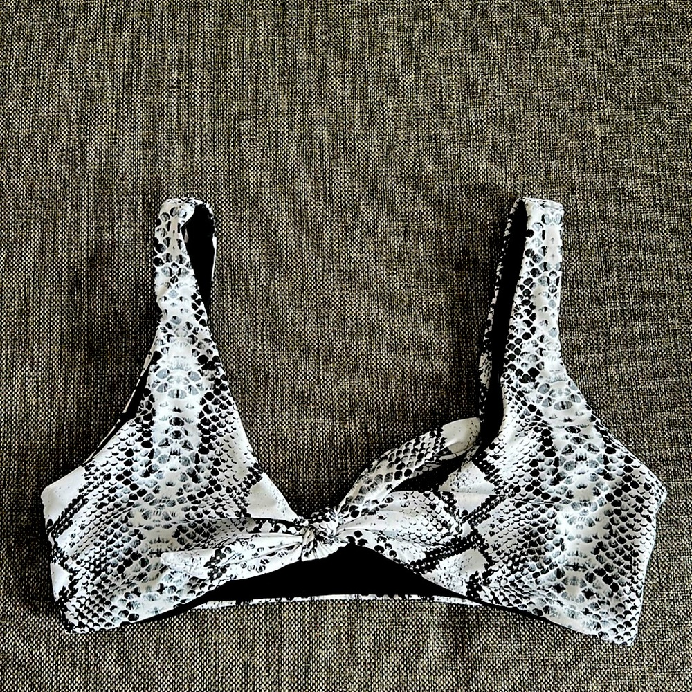 Snake skin bathing suit top. Size 8. Worn once, great condition.